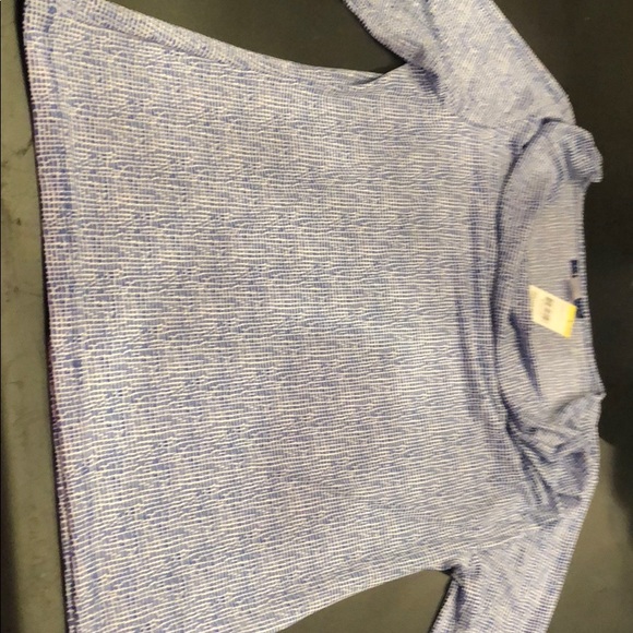 Simply Styled Blouse 👚 - Picture 3 of 5